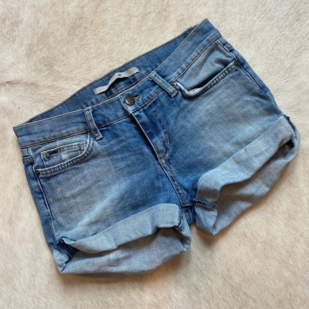 Joe’s jean shorts, sz 27.